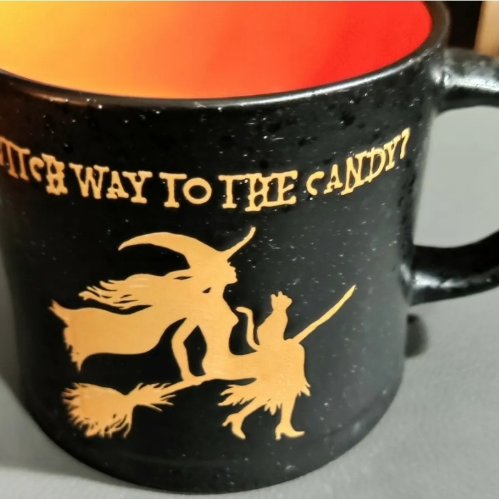 Halloween coffee mug "Witch way to the candy?"